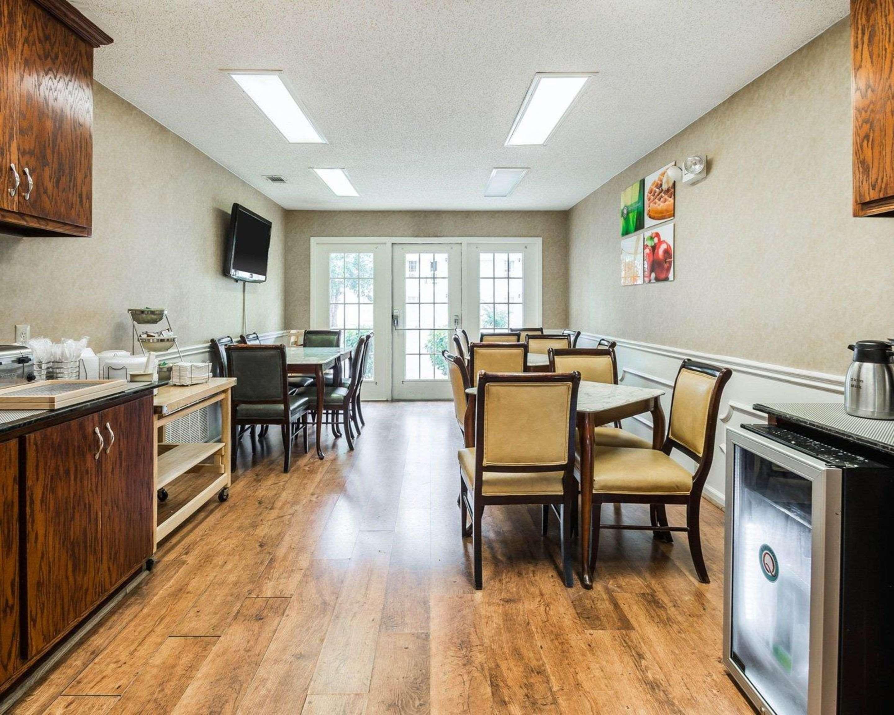 Quality Inn Бейнбридж Екстериор снимка