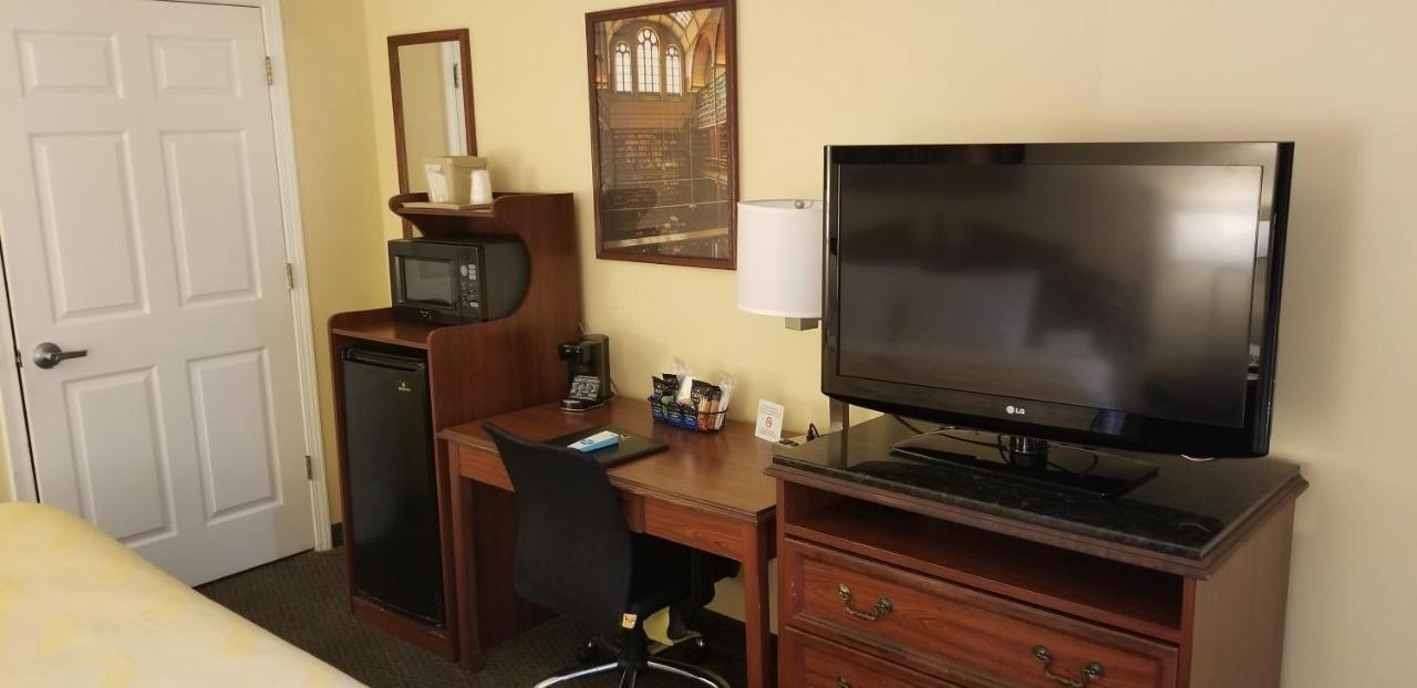 Quality Inn Бейнбридж Екстериор снимка